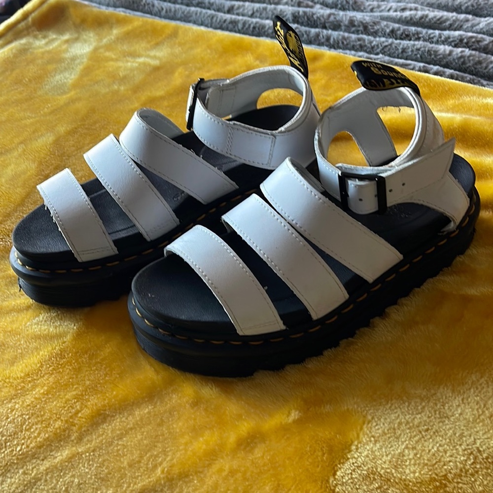 Dr. Martens Blair’s sandal